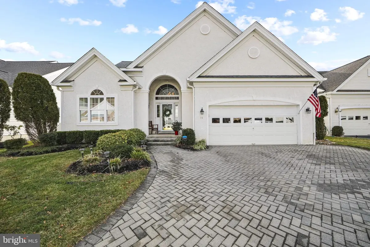 35 Huxley Cir, Marlton, NJ 08053 - Image #1