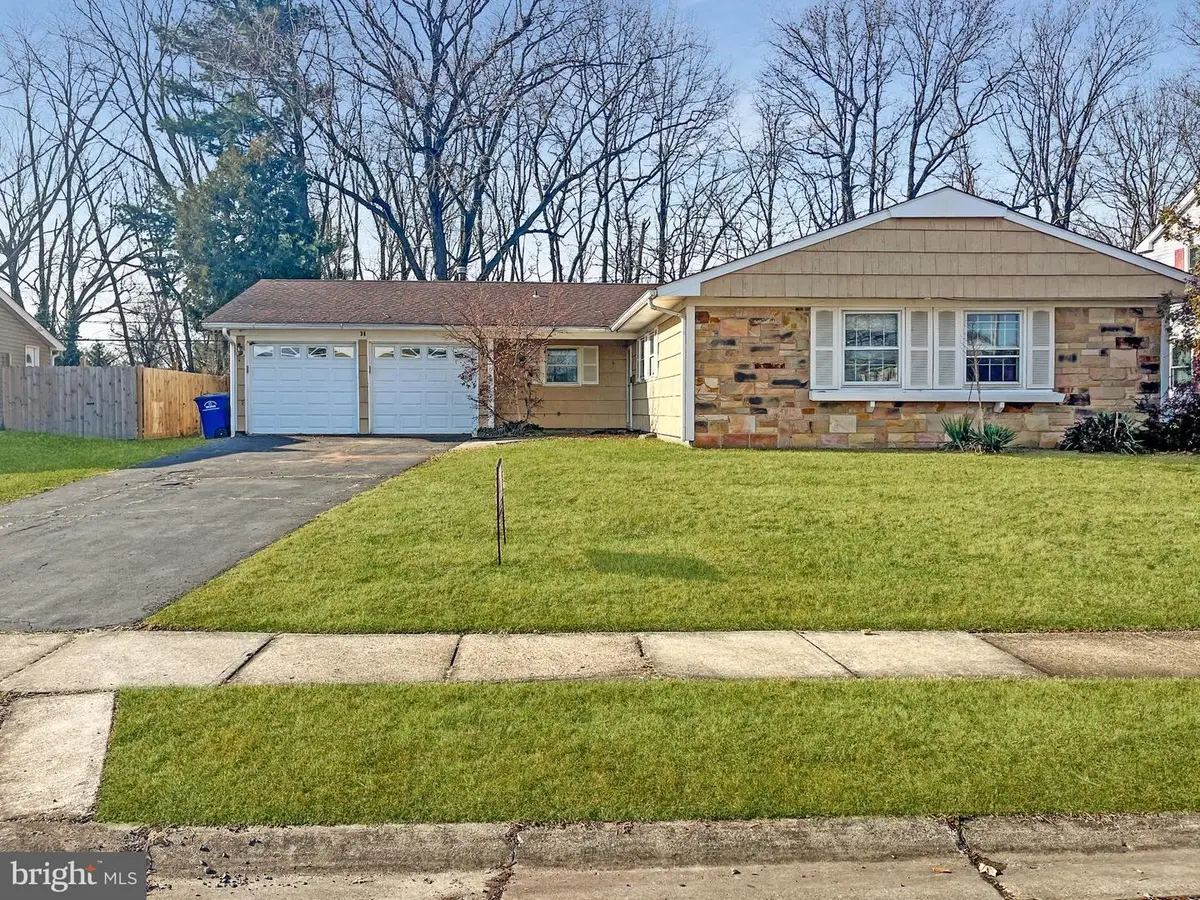 34 E River Dr, Willingboro, NJ 08046 - Image #1