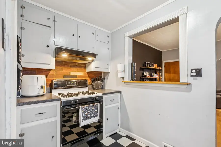 1026 Park St, Florence, NJ 08518 - #3