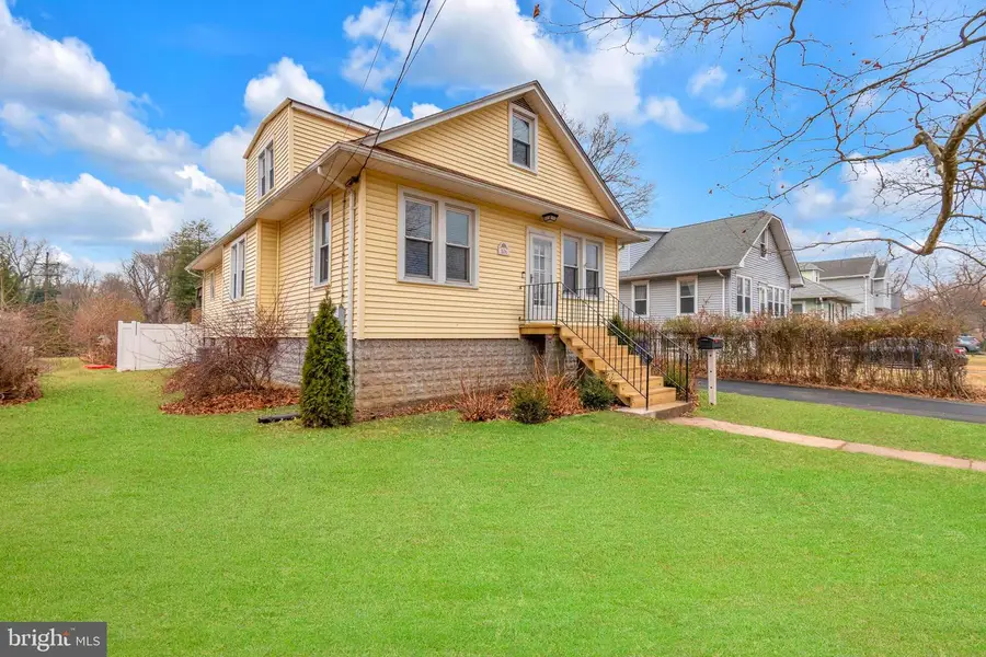 506 N Garfield Ave, Moorestown, NJ 08057 - Image #2