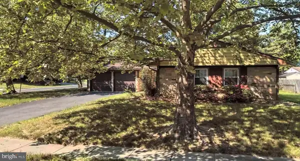 83 Eastbrook Ln, WILLINGBORO, NJ 08046