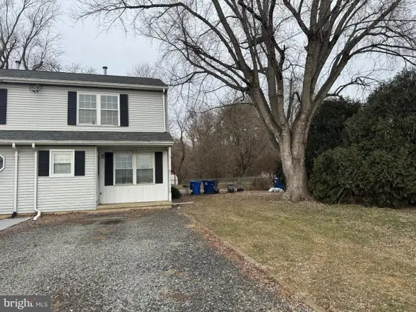 15 Saylors Pond Rd, WRIGHTSTOWN, NJ 08562