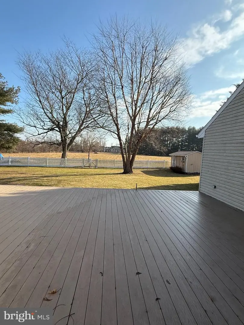 65 Fenton Ln, Chesterfield, NJ 08515 - Image #2