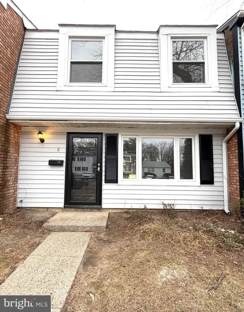 8 Royal Ct, Willingboro, NJ 08046 - Image #1