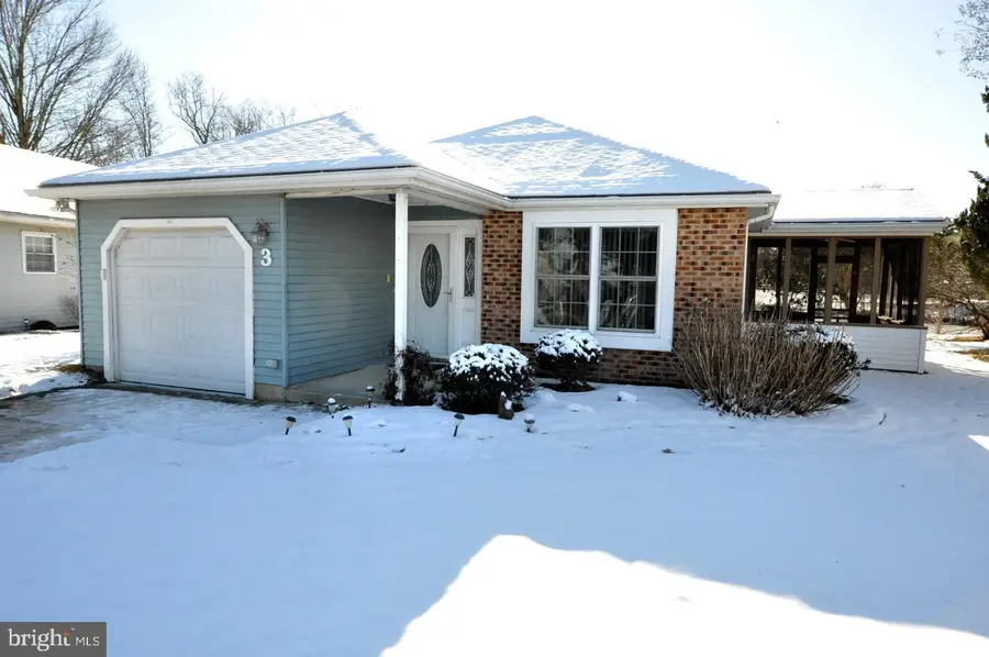 3 Avandale Ct, Mount Laurel, NJ 08054 - Image #2