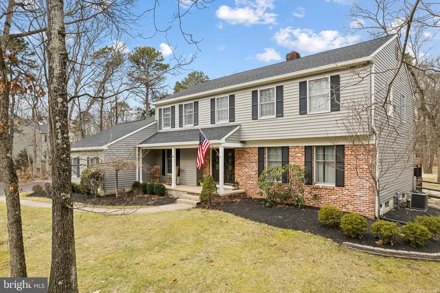 8 Wethersfield Dr, Medford, NJ 08055 - Image #3