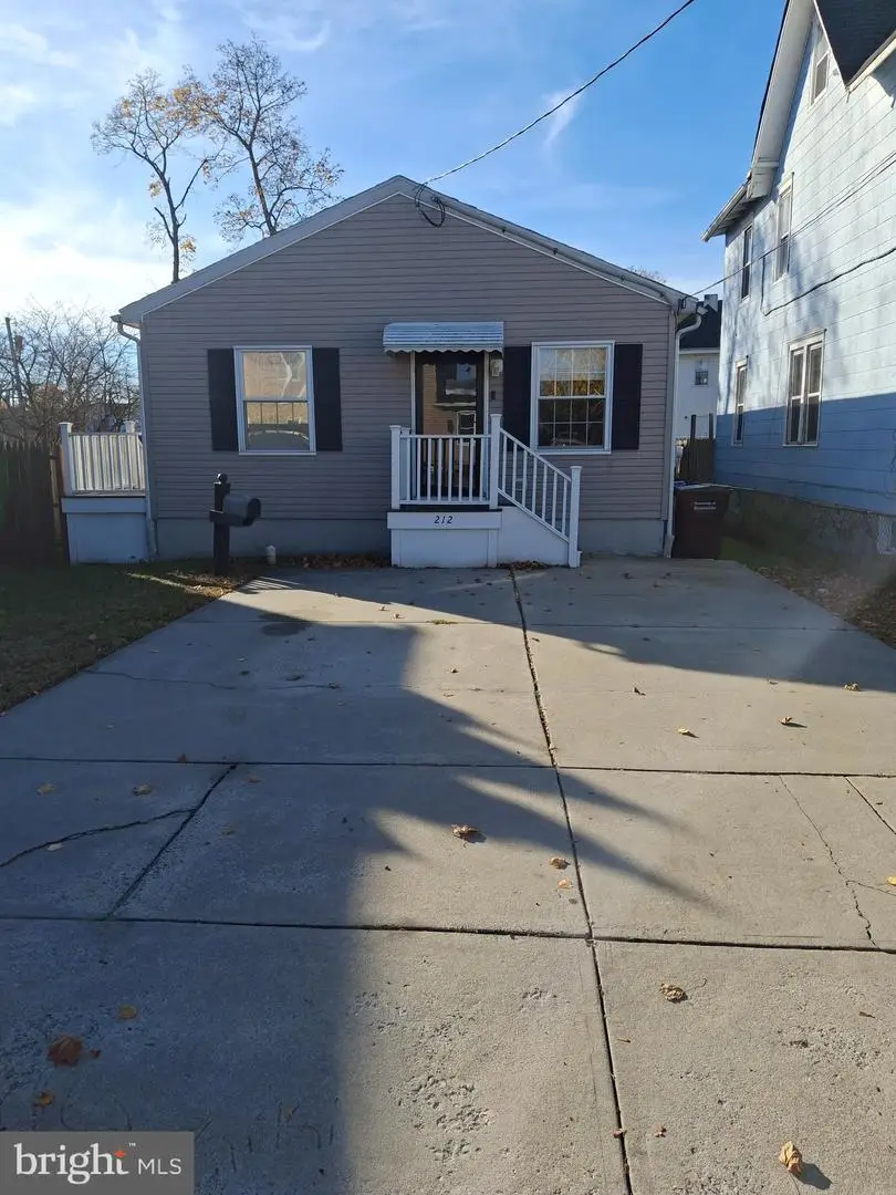 212 Carroll St, Riverside, NJ 08075 - Image #1
