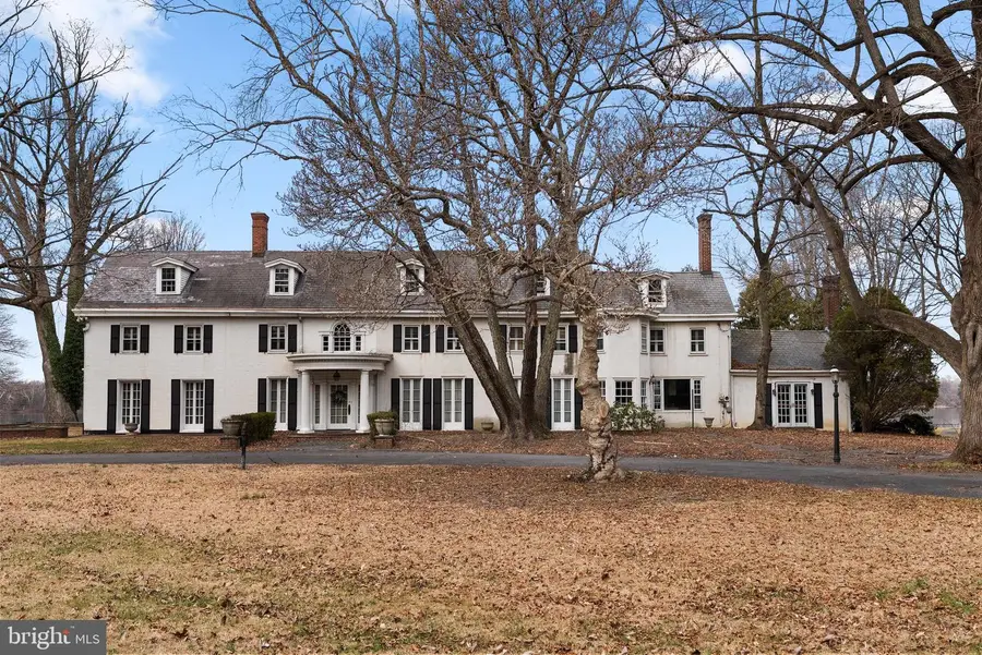 257 Warren St E, Edgewater Park, NJ 08010 - Image #2