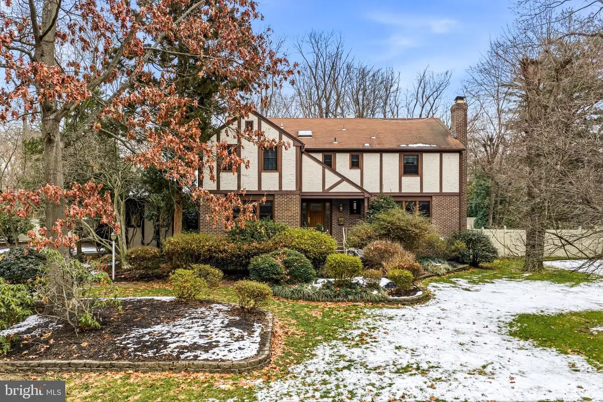 705 Iron Post Rd, Moorestown, NJ 08057 - #1