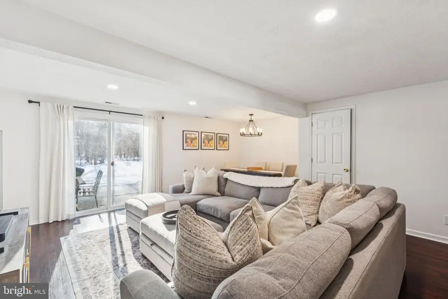 20 Forestview Ct, Marlton, NJ 08053 - Image #3