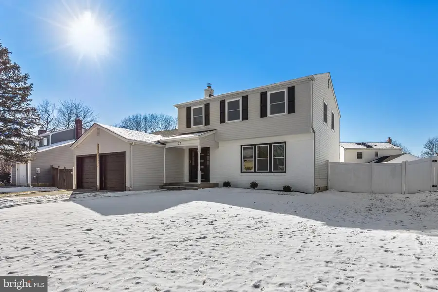 22 Willow Ridge Rd, Marlton, NJ 08053 - Image #2