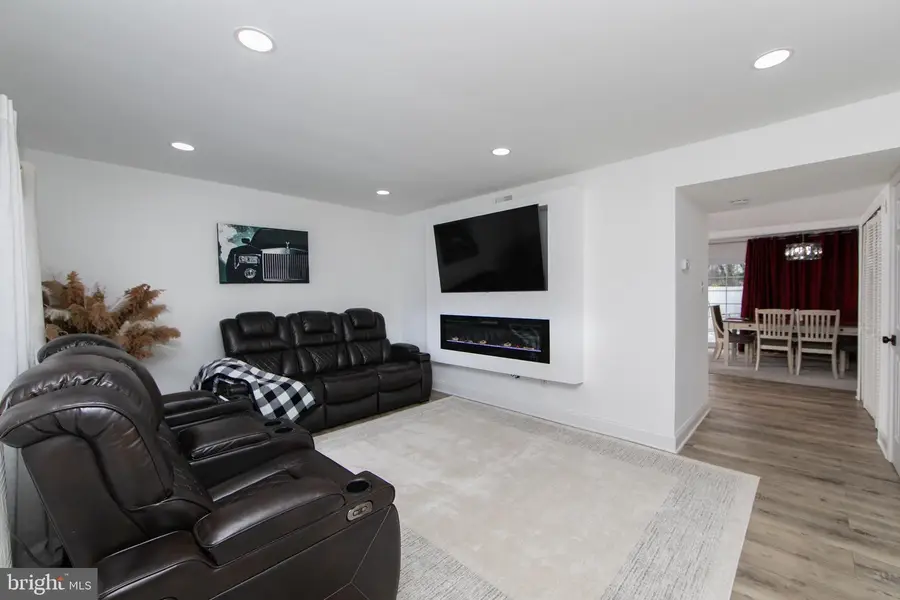 126 Rockland Dr, Willingboro, NJ 08046 - Image #2