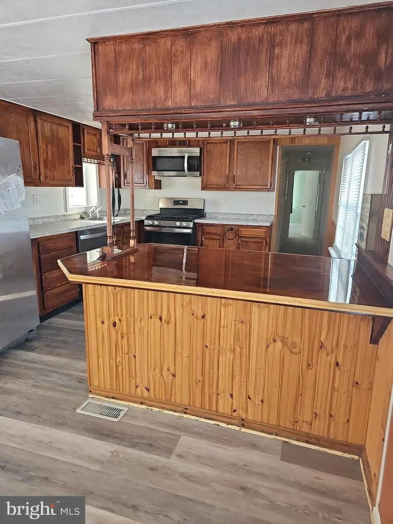 8 Sunset Blvd, Southampton Township, NJ 08088 - Image #2