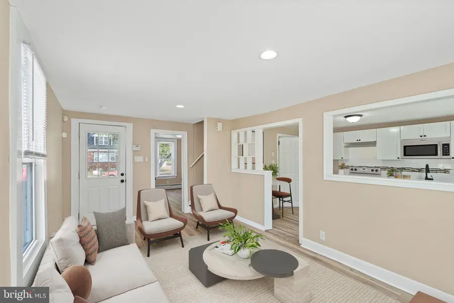 50 Pine St, Beverly, NJ 08010 - #3