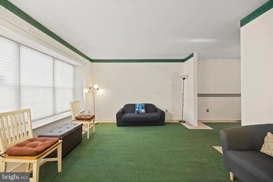 104 Camber Ln, Mount Laurel, NJ 08054 - #2