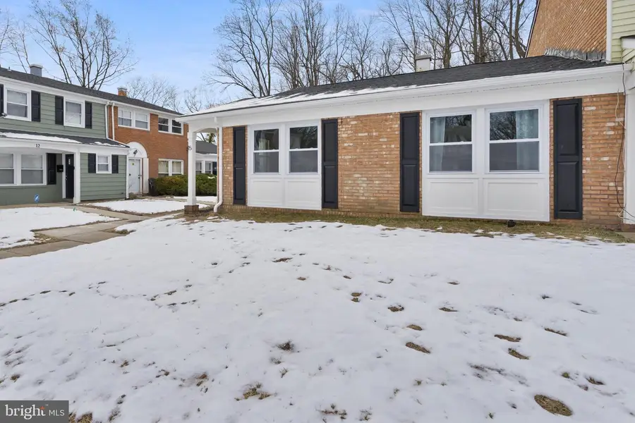 15 Roanoke Ct, Willingboro, NJ 08046 - Image #3