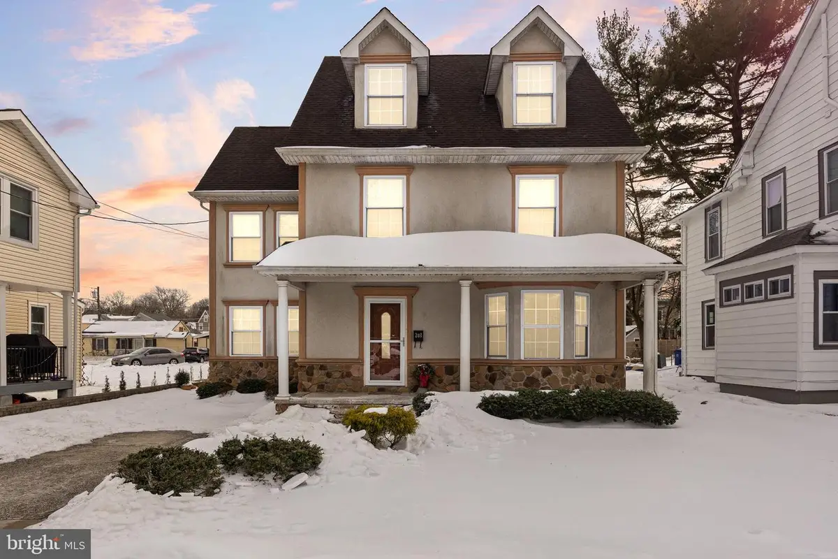 208 Chestnut St, Mount Holly, NJ 08060 - #1