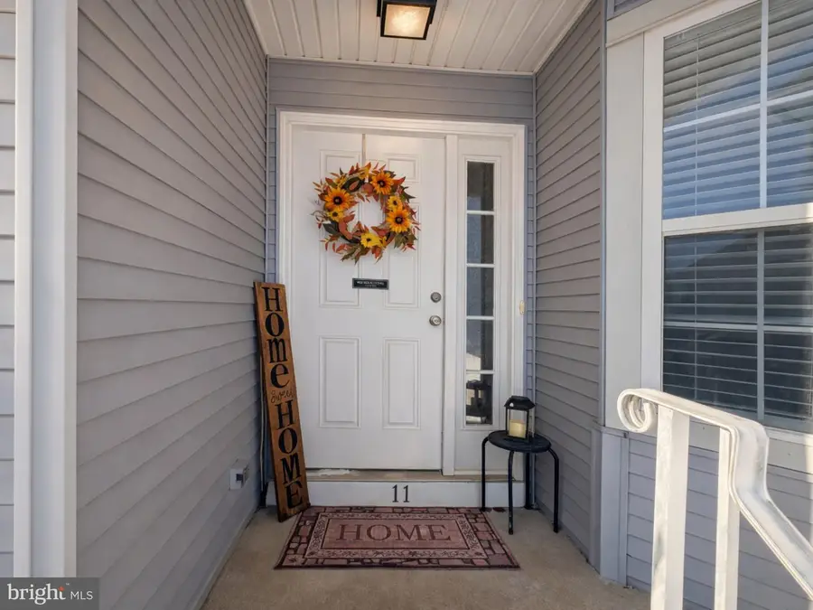 11 Dryden Dr, Burlington, NJ 08016 - Image #3