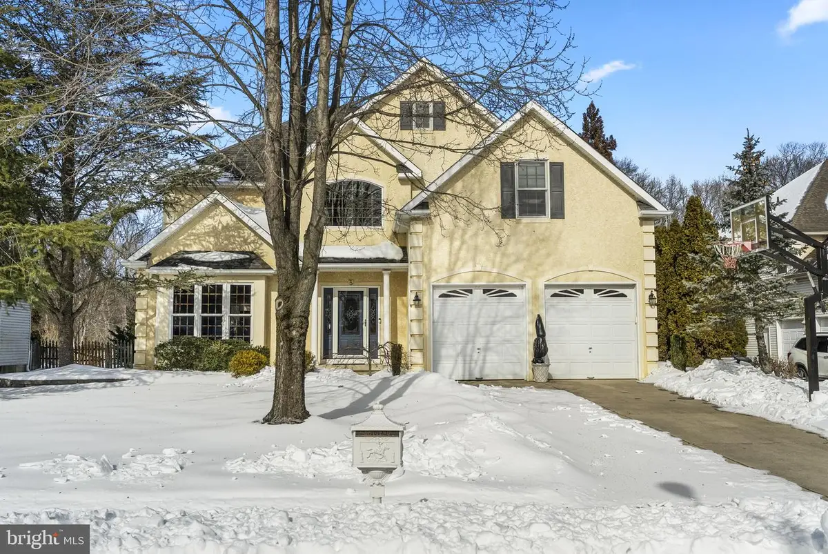 5 Tara Dr, Mount Laurel, NJ 08054 - Image #1