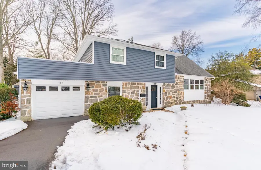 117 White Birch Dr, Cinnaminson, NJ 08077 - Image #2