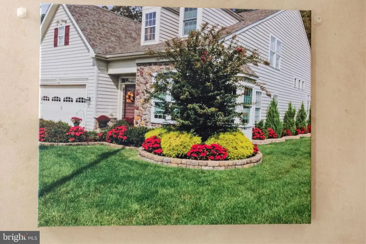 21 Woodfield Cir, Pemberton, NJ 08068 - Image #1