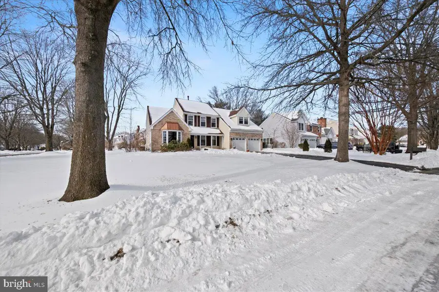 2 Burke Dr, Medford, NJ 08055 - Image #2