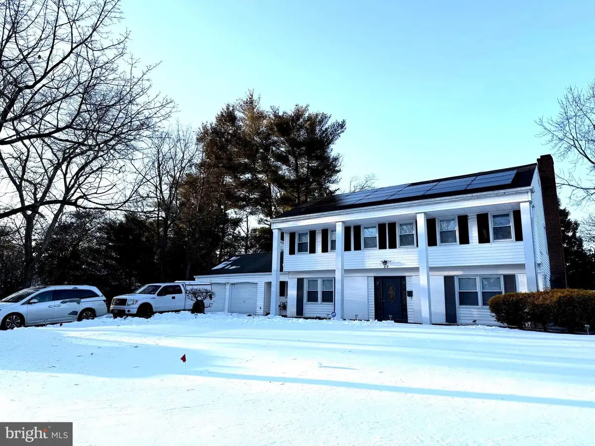 77 Winterberry Ln, Willingboro, NJ 08046 - Image #1