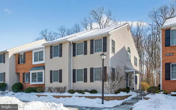 141 Chalkboard Ct, MOORESTOWN, NJ 08057