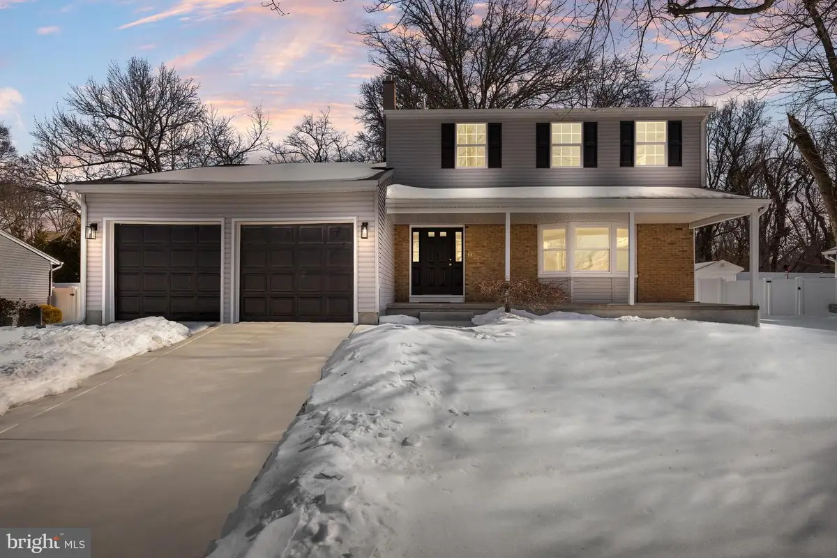 212 Diane Ave, Delran, NJ 08075 - Image #1