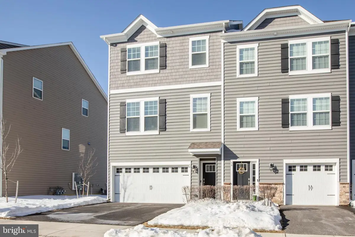 54 Rome Way, Mount Laurel, NJ 08054 - Image #1