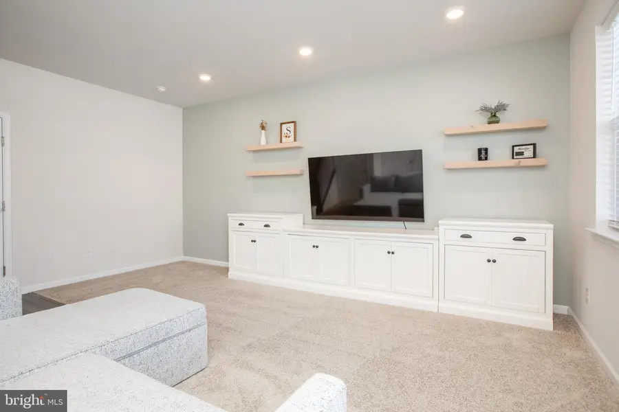 54 Rome Way, Mount Laurel, NJ 08054 - Image #3