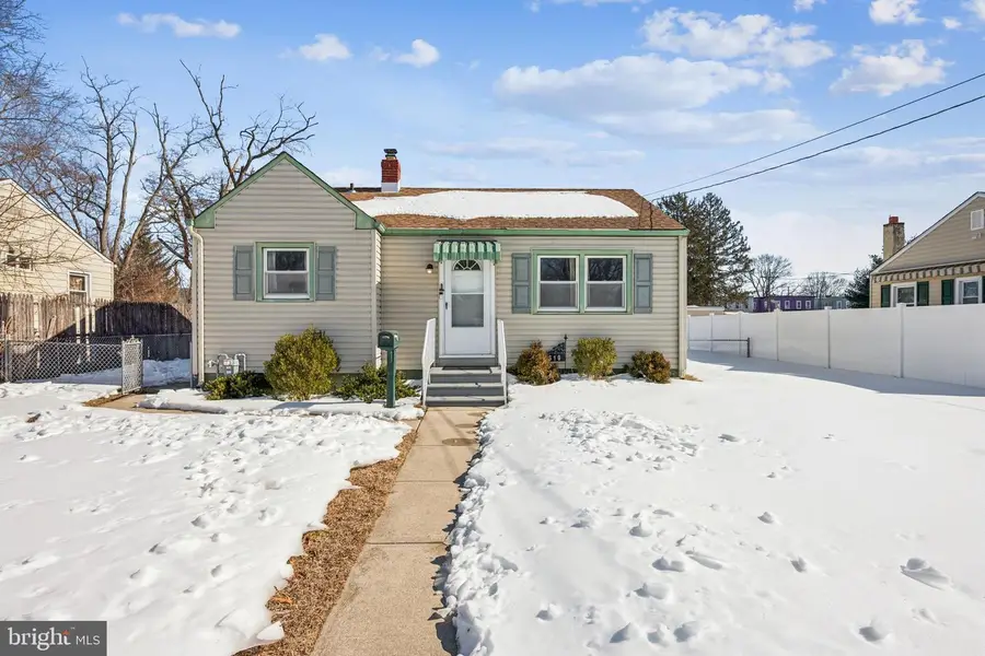 610 Lee Ave, Beverly, NJ 08010 - #2