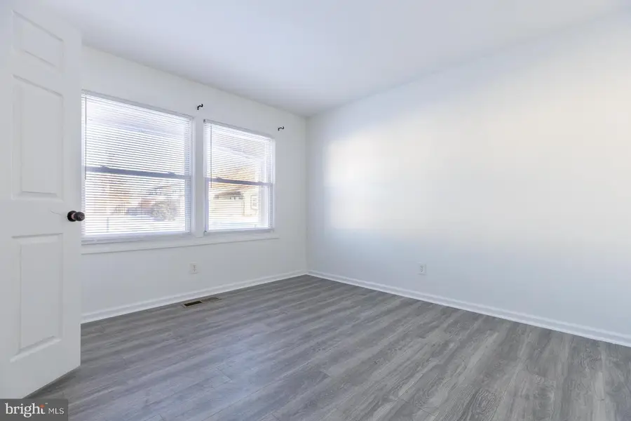 5 Farragut, Willingboro, NJ 08046 - #3