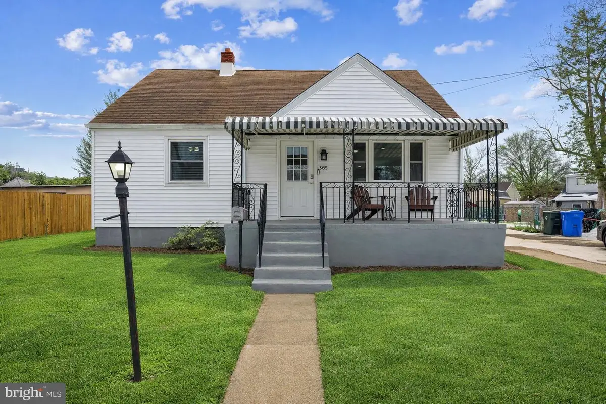 955 Easter Rd, Burlington, NJ 08016 - #1