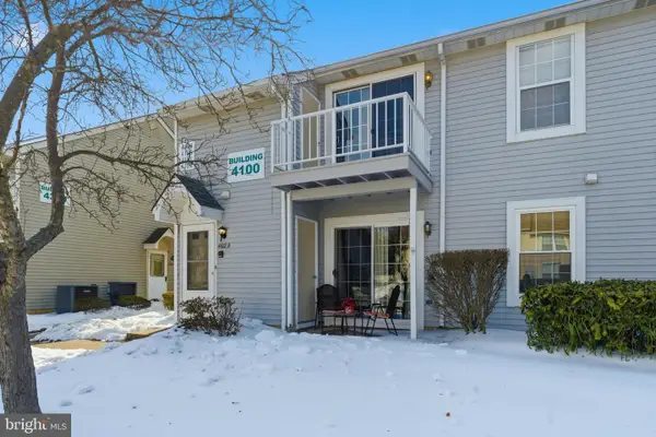 4102-b Adelaide Dr, MOUNT LAUREL, NJ 08054