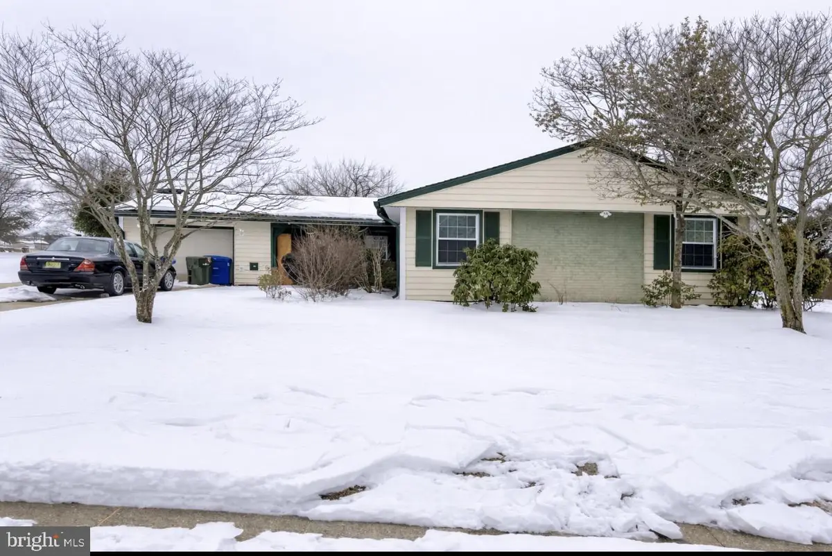 15 Toledo Ln, Willingboro, NJ 08046 - #1