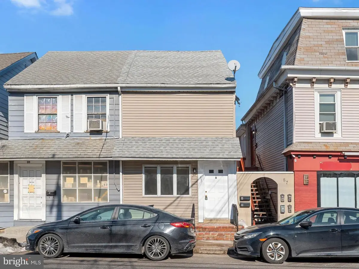 93 Washington St, Mount Holly, NJ 08060 - #1