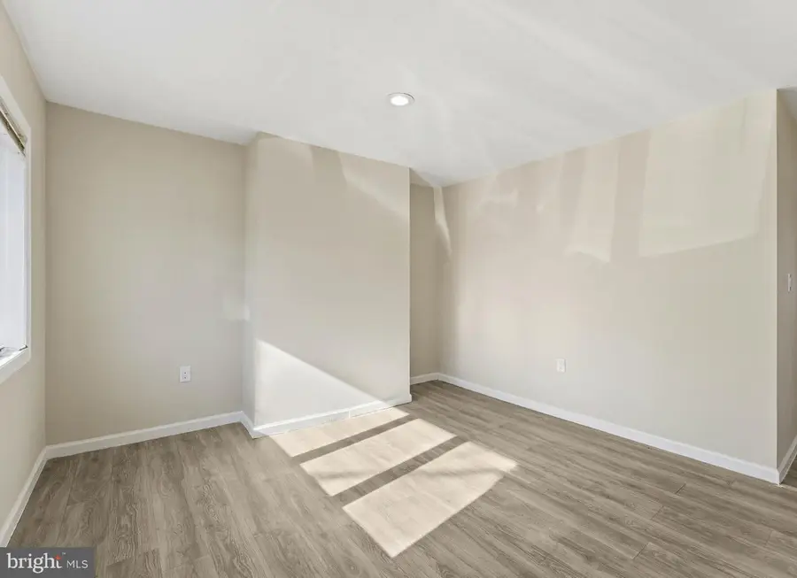 93 Washington St, Mount Holly, NJ 08060 - #3