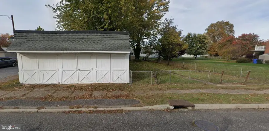 625 Columbus Rd, Burlington, NJ 08016 - #2