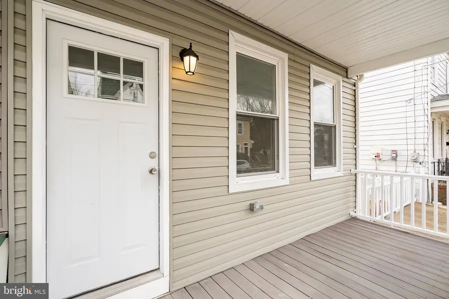 244 Conover St, Burlington, NJ 08016 - #2