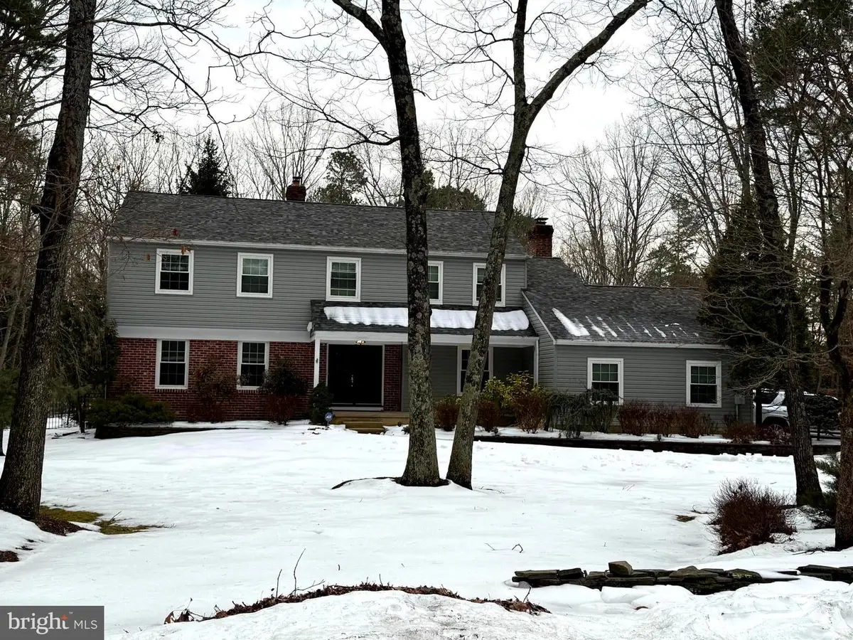 9 Wethersfield Dr, Medford, NJ 08055 - #1