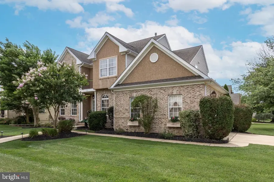 8 Saratoga Springs Dr, Cinnaminson, NJ 08077 - #3