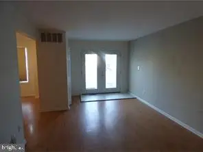 3 Wyndam Pl, Florence, NJ 08518 - #2