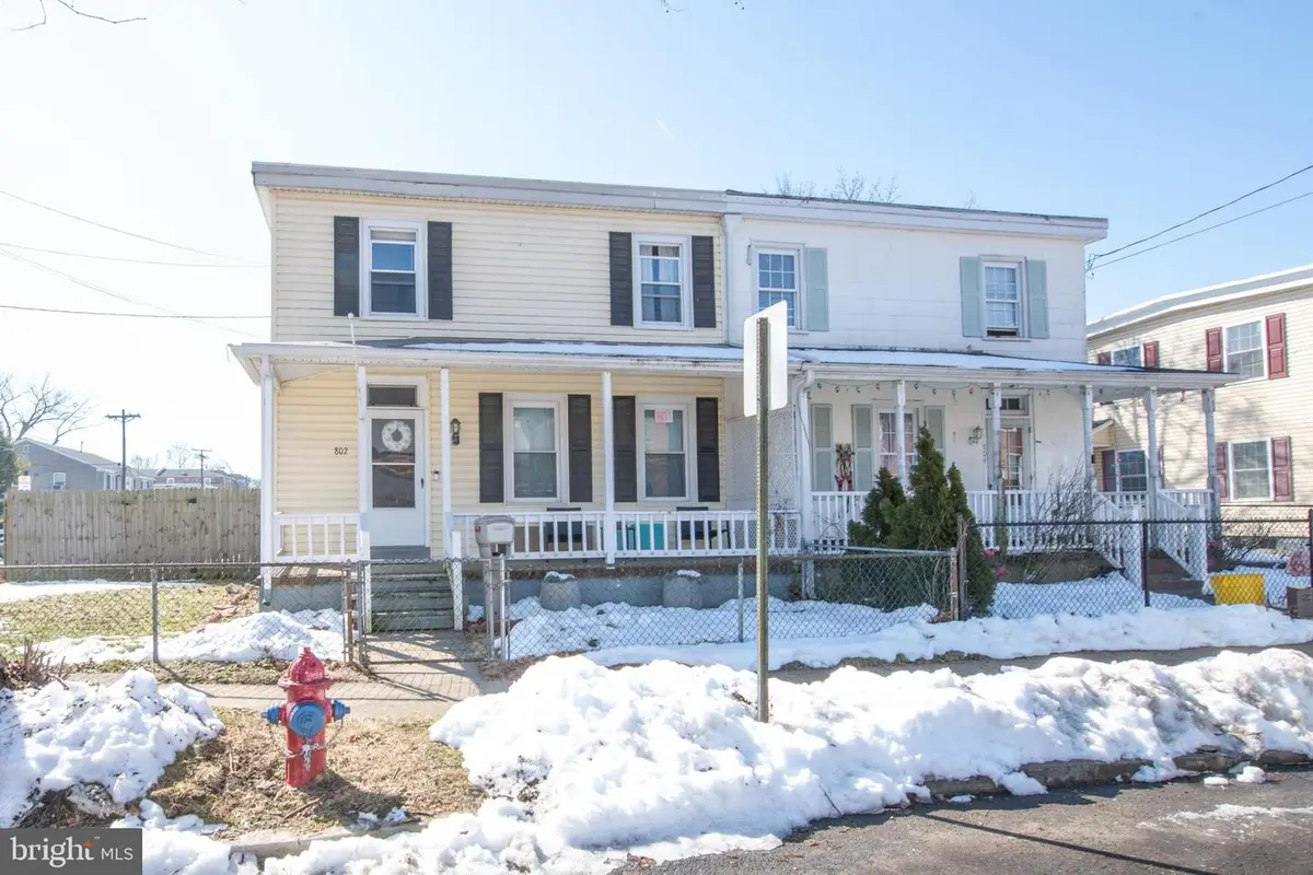 802 W Front St, Florence, NJ 08518 - #1