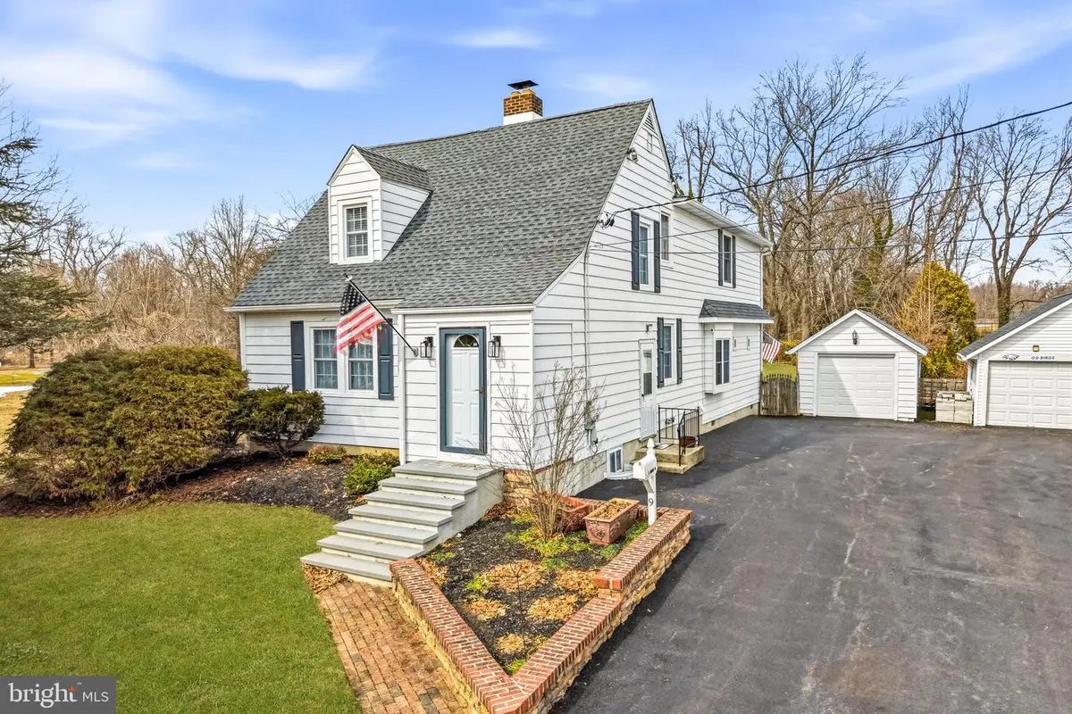 9 Haines Dr, Moorestown, NJ 08057 - #1