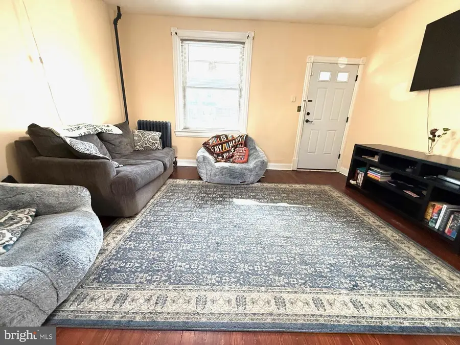 152 7th Ave, Roebling, NJ 08554 - #3