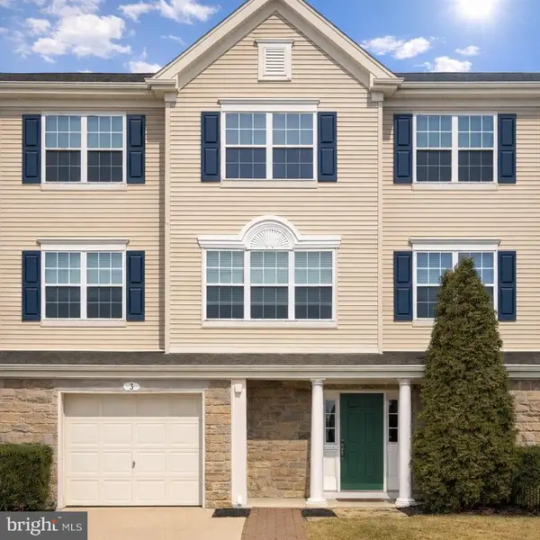 2 Millers Run, DELRAN, NJ 08075