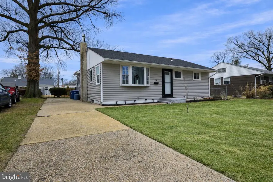 418 Perkins Ln, Delanco, NJ 08075 - #2