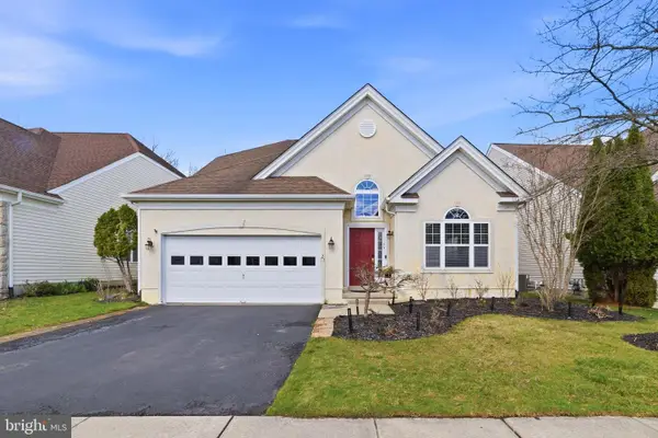 23 Lowell Dr, MARLTON, NJ 08053