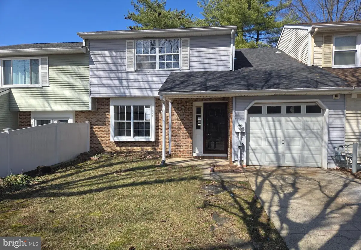 106 Banwell Ln, Mount Laurel, NJ 08054 - #1